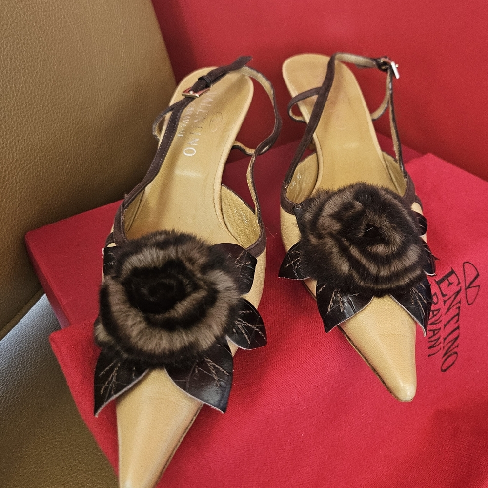 Valentino Garavani beautiful shoe - Picture 15 of 15